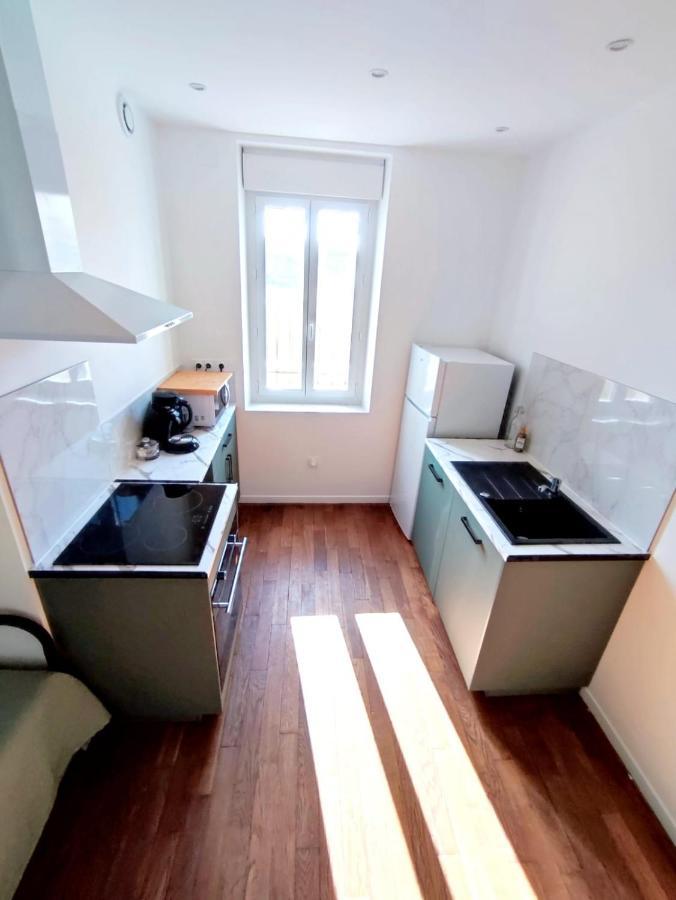 Appartement Hyper Centre De Монтаржи Екстериор снимка